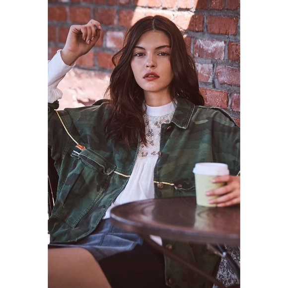 ❤️SOLD❤️Free People Slouchy Military Green Camo - Picture 3 of 12